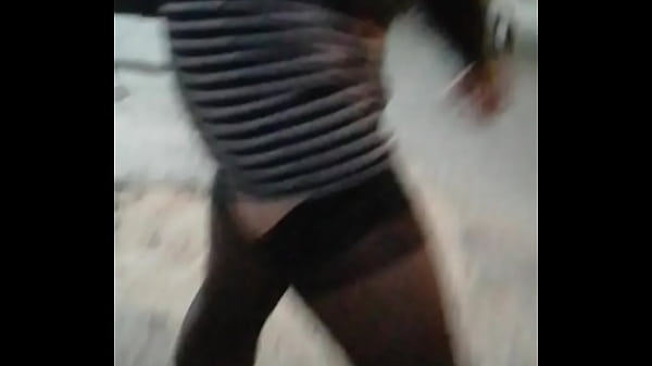 Primera Ves En Vestido thumbnail