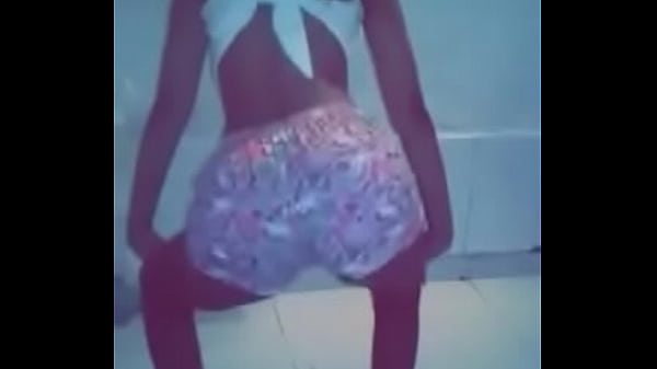 Teen twerk