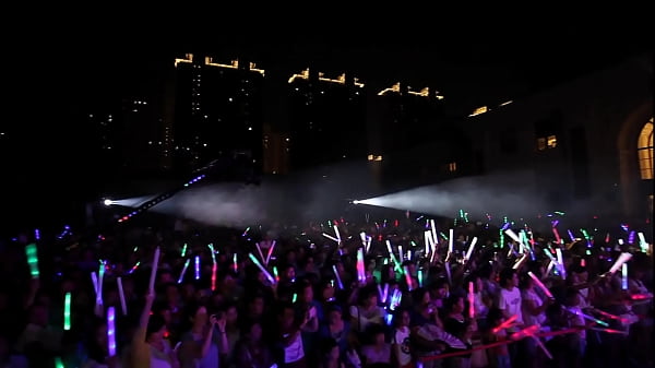 Nonton 子元领锦舞团重金受邀高端演出（bitch女警诱惑）新羿网首发 thumbnail