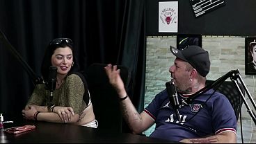 N&Atilde_O GRAVARIA COM TANTA GENTE, E O ATOR QUE GOSTA DE BOSTA... - MONICA LIMA (MOAI TV)