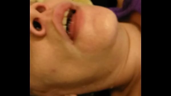 Nonton Xvideos.v8m thumbnail