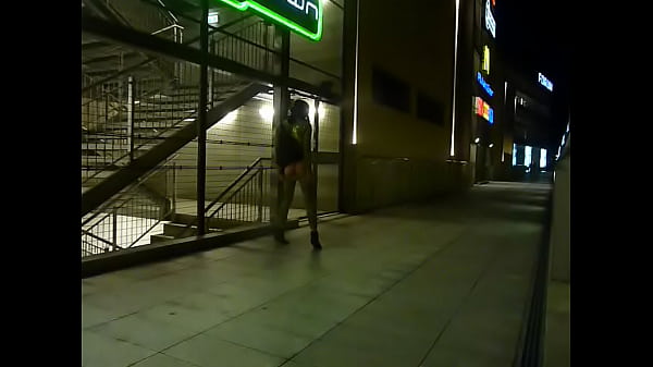 tranny public