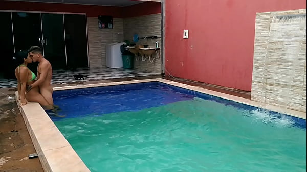 Nonton Que Carinha De Bb thumbnail