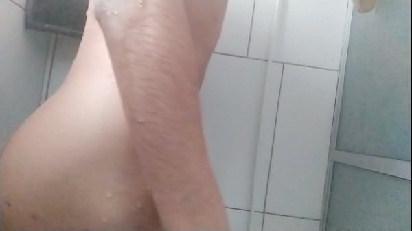 Tomando Banho thumbnail