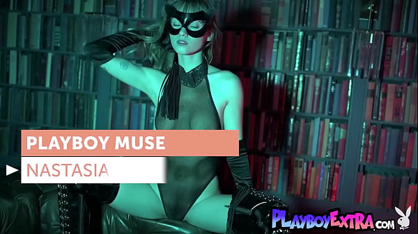 Nonton Sexy Skinny Brunette Muse Taking Off Her Slutty Uniform thumbnail