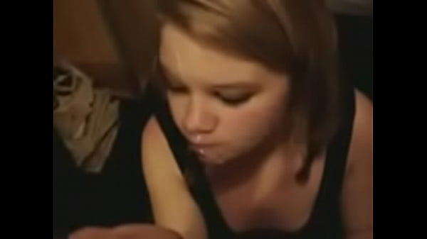 Nonton Homemade Video Facial Cumshot thumbnail