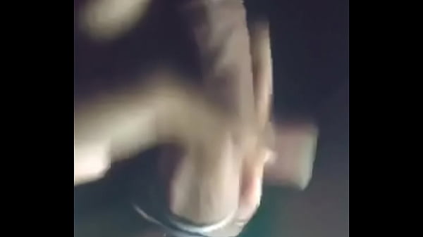 Bot đeo V&ograve;ng Cho Cu thumbnail