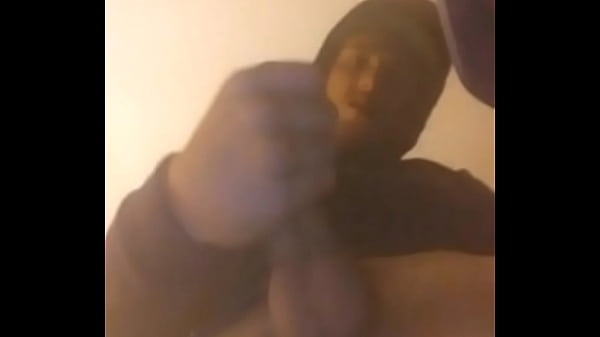 Play MP4 - Big cock cummin