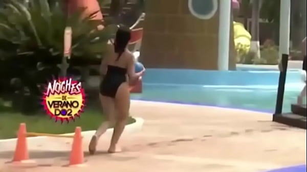 Nonton Viri Muestra Su Enorme Culo thumbnail