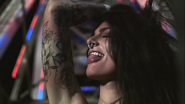 Nonton Compilado De Cenas De Atriz Porn&ocirc; Brasileira Tatuada thumbnail