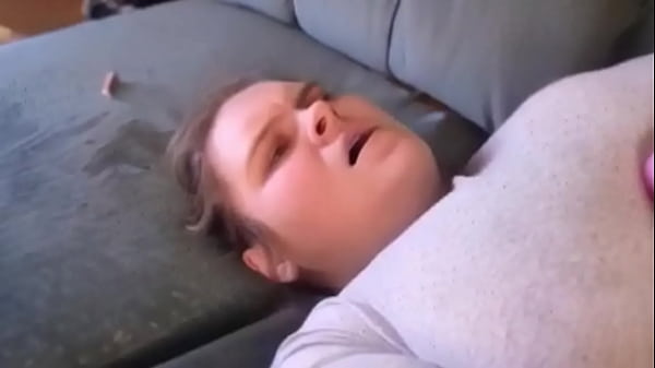 Hot Wife Lay On Her Back & Spread Her Legs Wide Taking It Balls Deep Up Her Ass & Getting Creampie thumbnail