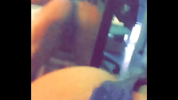 thick ebony twerking 