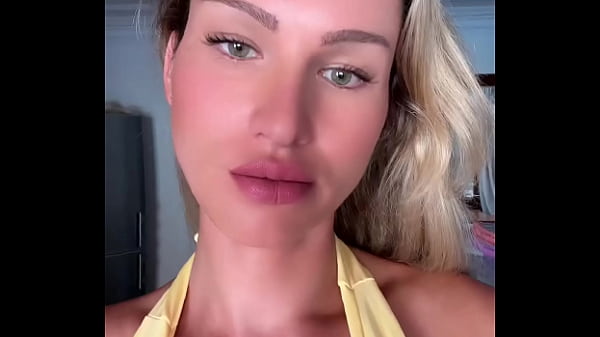 Nonton Could You Resist Me? thumbnail