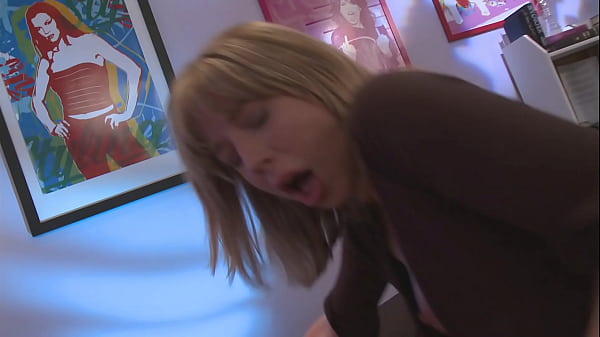 And Carly Parker Give A Double Hummer After A Group Bang! thumbnail