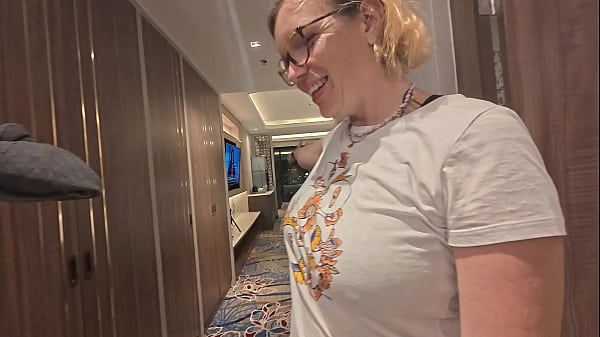 Voyages &agrave Bangkok je retrouve ma ch&eacuterie Tgirl Lysia pour une visite de la …
