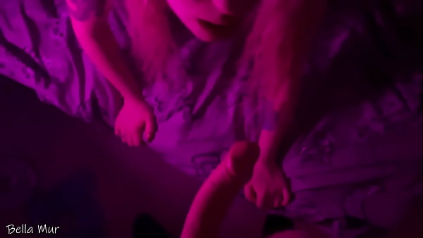 Nonton Curvy Slave Serving Her Master's Cock thumbnail