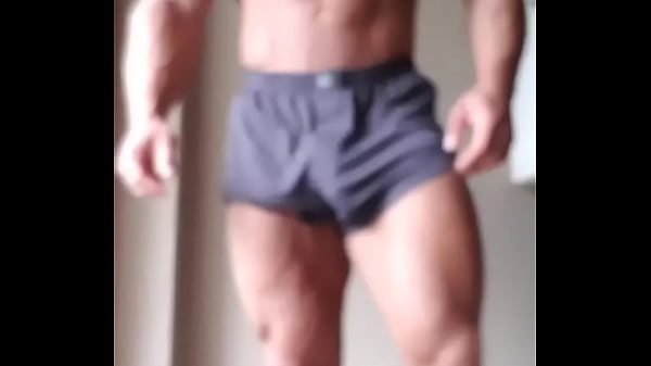 Atleta Pauzudo Se Mostrando thumbnail