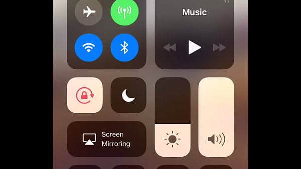 Nonton Michael Baldwin And Shawntisia thumbnail