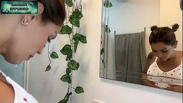 Nonton Eu, Mama Studio Em A Do Amigo Bbc No Meio Da Foda, Eu Tirou A Camisinha! E Ele Goza Dentro Da Buceta - Gratuito thumbnail