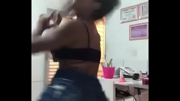 Dan&ccedil;ando funk 