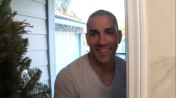 Family fantasy - A brown hair teen gets fucked by her tattoo stepbrother 