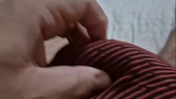 Deixando A Cueca Gozada thumbnail