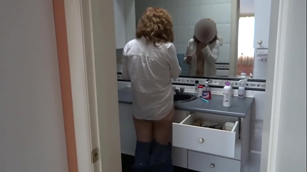 Nonton I Please My Stepson So He Can Masturbate While Watching Me And Cum In My Hairy Pussy thumbnail