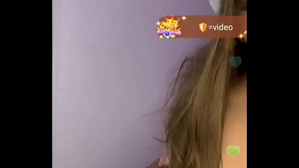 Puta de cher mostrando la tanga parte 3