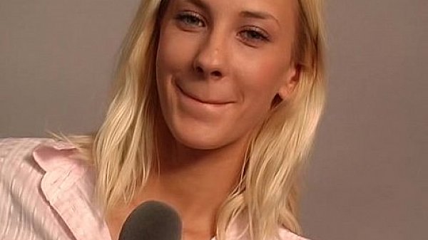 Nonton Justine Ashley - Junge Debutantinnen Nackte Pflaumchen (2007) thumbnail