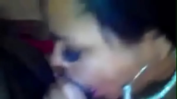 super sloppy head with alotta spit!!!
