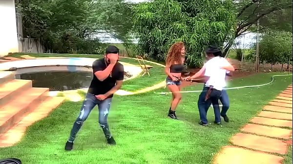 Tiringa dan&ccedilando brega funk