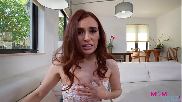 Nonton Momloverz thumbnail