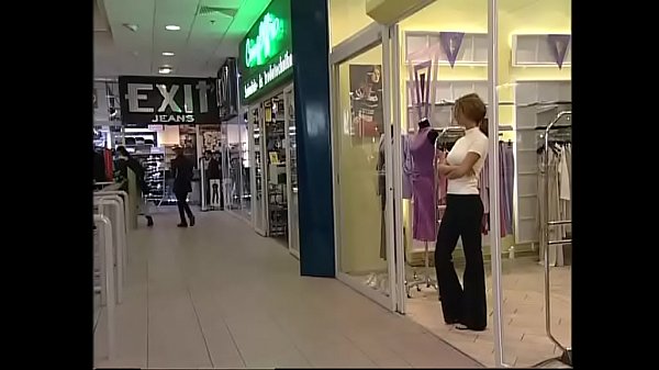 Nonton Eurobabesworldbocche Di Commesse 04 thumbnail