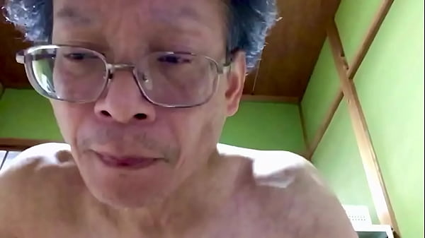 見られ好きの変態ゲイが痴態を晒します thumbnail