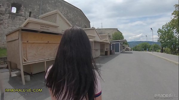 Nonton Step Dad Fucks Horny Spanish Tourist With His ! - Bubble Butt Babe Eats Ass & Take Cock Like A Champ thumbnail