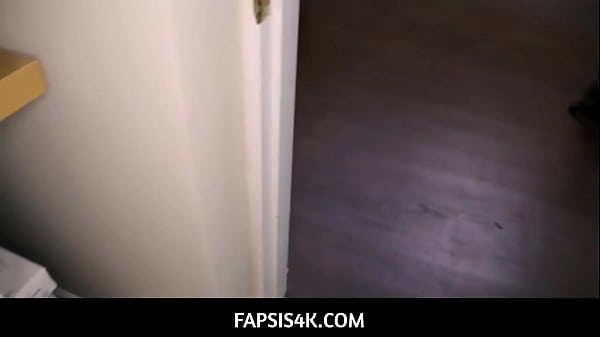 Nonton Brooke Bliss Misty Little Stepsissy Like Cock In Wet Pussy thumbnail