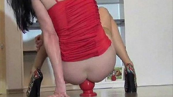 Nonton Thick Ass Riding Butt Plug Until She Prolapses thumbnail