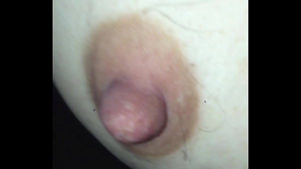 Nonton Nipple Playing thumbnail