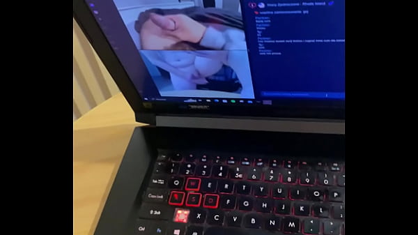 Cam Jerk And Ass Play thumbnail