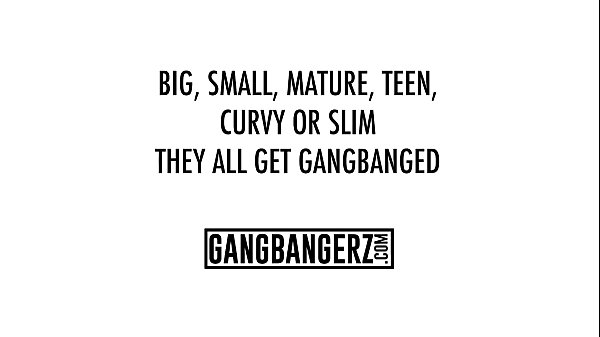 Nonton Gorgeous Babes Craving For Big Dicks thumbnail