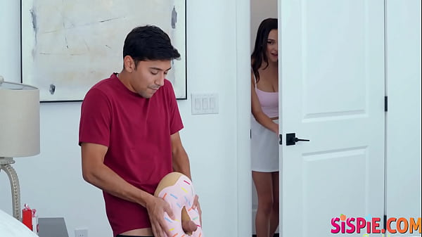 Nonton Donuts And Cupids Arrow thumbnail