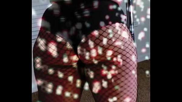 THICK &amp JUICY &ndash Fishnet Pawg Twerk &amp Strip Show &ndash Ass Bouncing Like Crazy! (1080p Portrait)
