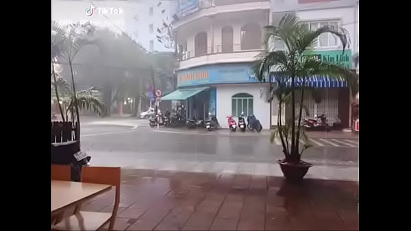 Nonton D&aacute;ng Ngon thumbnail