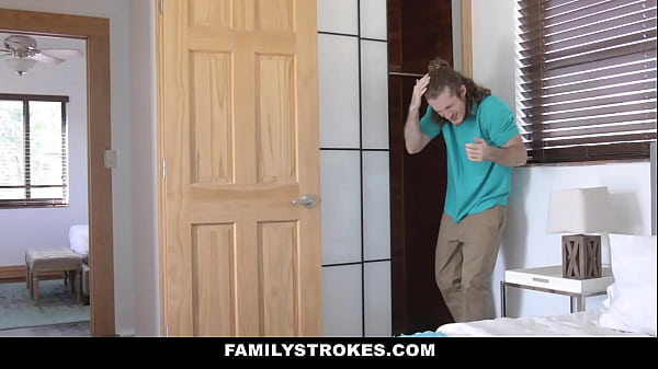 Nonton Juvenil Stepsister And Stepbrother Cock Reserve thumbnail