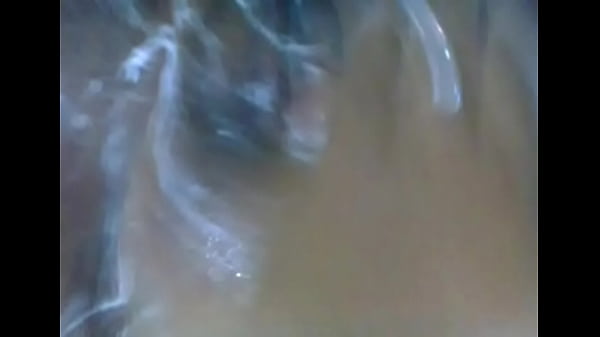 Nonton Masturbandose thumbnail