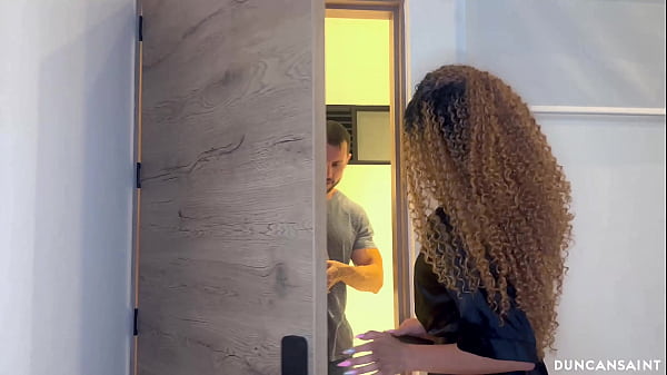 Nonton Dropping Off Some Dick thumbnail