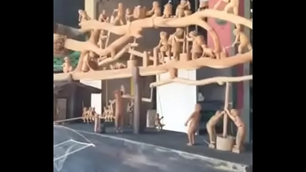 Nonton Wooden Hand Carved thumbnail