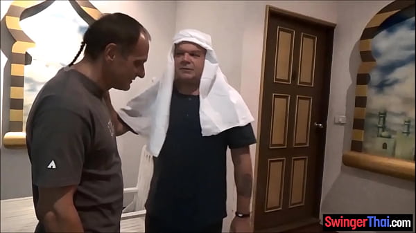 Nonton Asian Harem Chicks Serve Husbands Friends Big Cock thumbnail