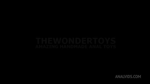 Tabitha poison testing the handmade vulkano size l with additional anal fisting twt103 