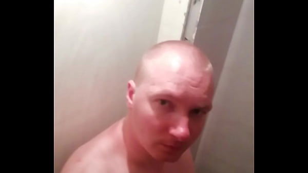 Ron Party,ex Wife Helen In Bathroom, In Ukraine thumbnail